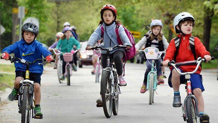 Your kid should bike to school - heres why and how